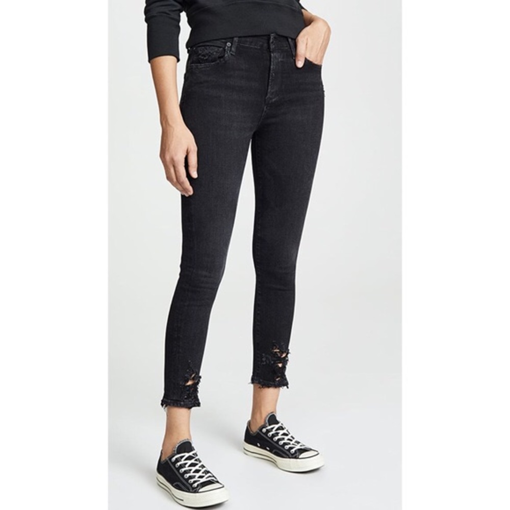 Sophie Crop by A Gold E